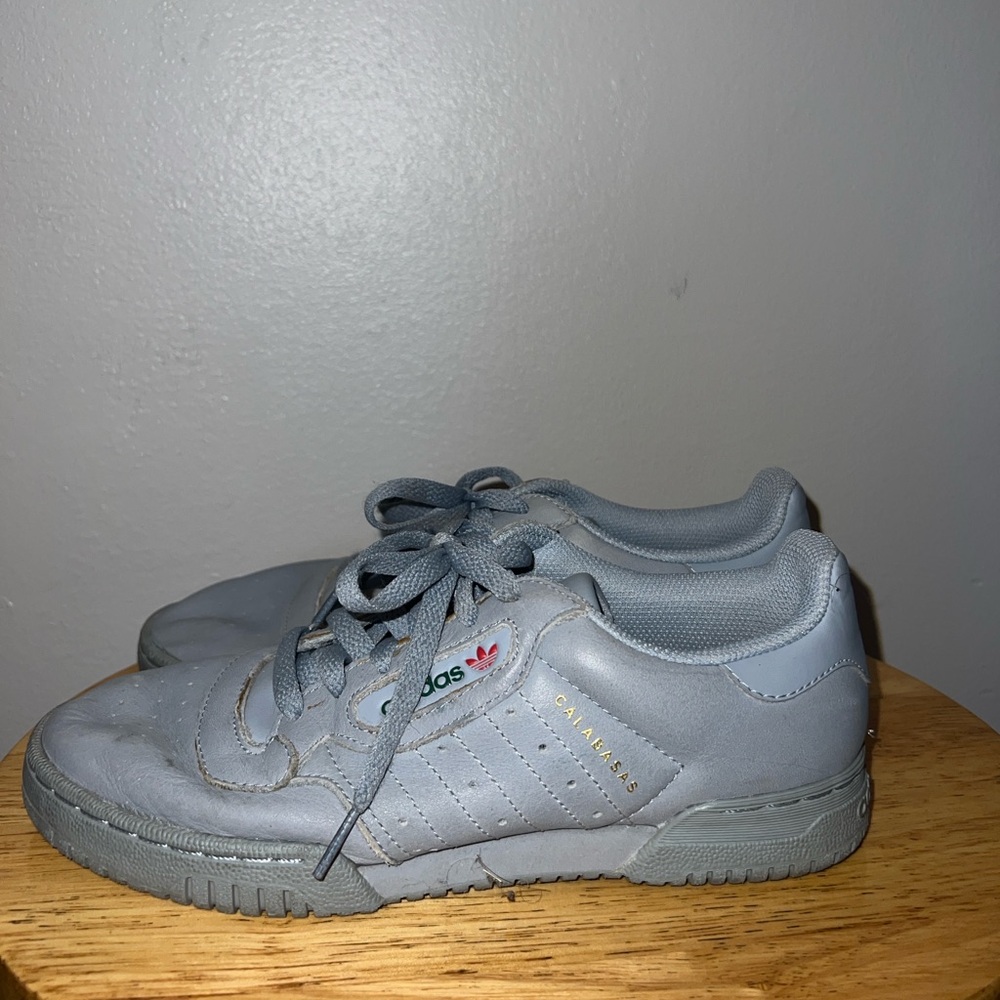 YEEZY Adidas Powerphase Calabasas Grey